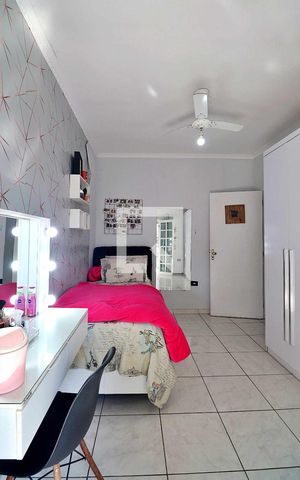 Casa à venda com 192m², 3 quartos e 1 vagaQuarto 2
