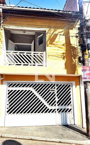 Casa à venda com 192m², 3 quartos e 1 vagaFachada