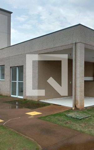 Apartamento para alugar com 42m², 2 quartos e 1 vaga Apartamento para alugar com 42m², 2 quartos e 1 vagaÁrea comum - Salão de festas