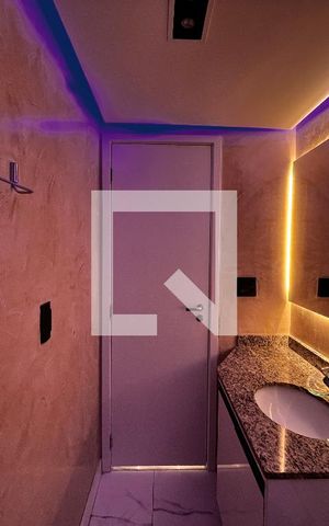 Apartamento para alugar com 240m², 2 quartos e 2 vagasBanheiro Social