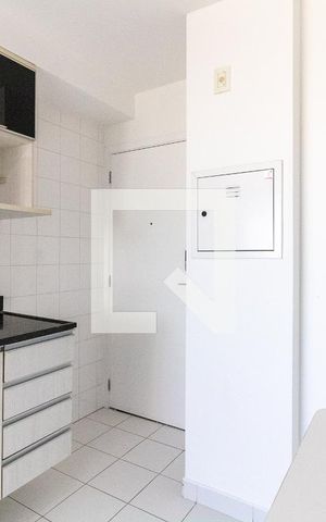 Apartamento à venda com 103m², 4 quartos e 2 vagas Apartamento à venda com 103m², 4 quartos e 2 vagasCozinha