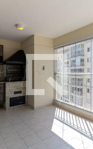 Apartamento à venda com 103m², 4 quartos e 2 vagas Apartamento à venda com 103m², 4 quartos e 2 vagasVaranda