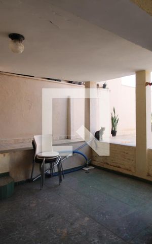 Casa à venda com 260m², 3 quartos e 2 vagasÁrea de Serviço