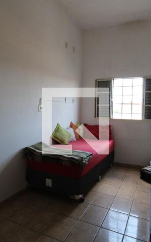 Casa à venda com 260m², 3 quartos e 2 vagasQuarto 1