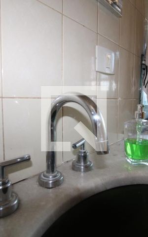 Casa à venda com 260m², 3 quartos e 2 vagasBanheiro Social