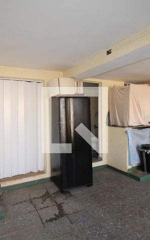 Casa à venda com 260m², 3 quartos e 2 vagasÁrea de Serviço