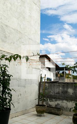 Casa à venda com 130m², 4 quartos e 1 vagaQuintal