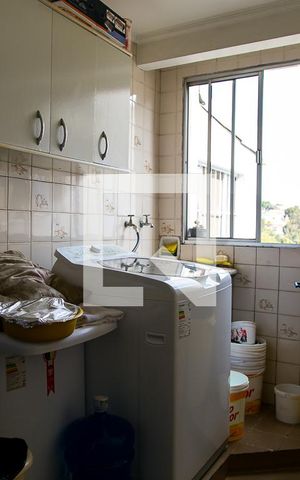 Casa à venda com 130m², 4 quartos e 1 vagaÁrea de Serviço