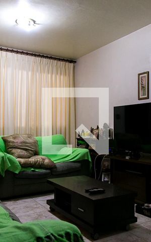 Casa à venda com 130m², 4 quartos e 1 vagaSala