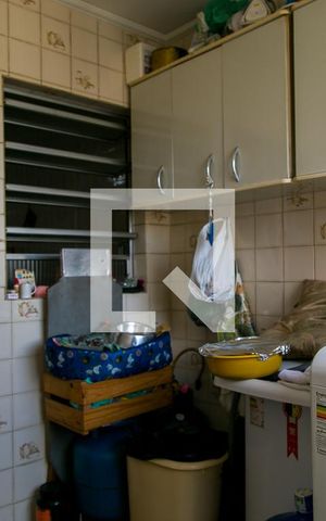 Casa à venda com 130m², 4 quartos e 1 vagaÁrea de Serviço