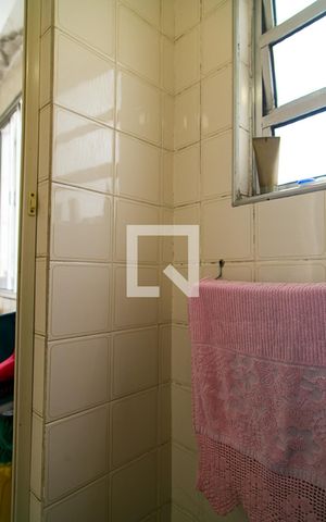 Casa à venda com 130m², 4 quartos e 1 vagaBanheiro de Serviço