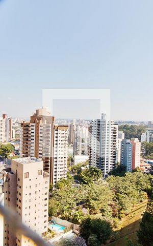 Apartamento para alugar com 211m², 3 quartos e 3 vagas Apartamento para alugar com 211m², 3 quartos e 3 vagasVista da Suíte 3