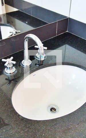 Apartamento para alugar com 211m², 3 quartos e 3 vagas Apartamento para alugar com 211m², 3 quartos e 3 vagasBanheiro da Suíte 3