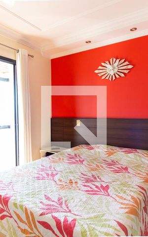 Apartamento à venda com 130m², 3 quartos e 3 vagas Apartamento à venda com 130m², 3 quartos e 3 vagasSuíte 1