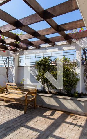 Apartamento à venda com 130m², 3 quartos e 3 vagas Apartamento à venda com 130m², 3 quartos e 3 vagasÁrea comum