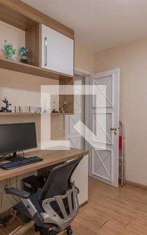 Casa de condomínio à venda com 600m², 6 quartos e 2 vagasEscritório