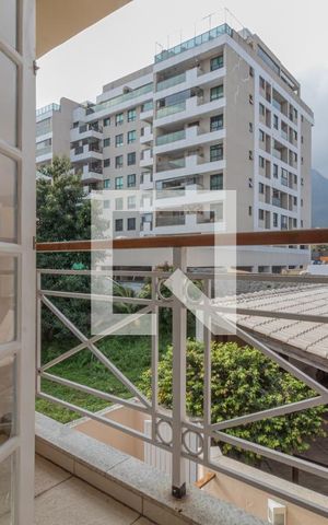 Casa de condomínio à venda com 600m², 6 quartos e 2 vagasSuíte 2