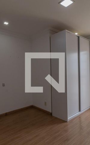 Casa de condomínio à venda com 600m², 6 quartos e 2 vagasQuarto 2