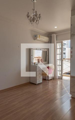 Casa de condomínio à venda com 600m², 6 quartos e 2 vagasSuíte 1