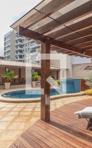 Casa de condomínio à venda com 600m², 6 quartos e 2 vagasÁrea Externa