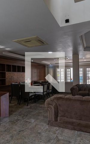Casa de condomínio à venda com 600m², 6 quartos e 2 vagasSala