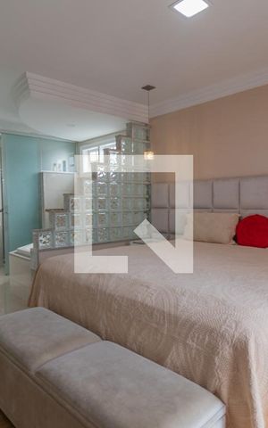 Casa de condomínio à venda com 600m², 6 quartos e 2 vagasSuíte 2