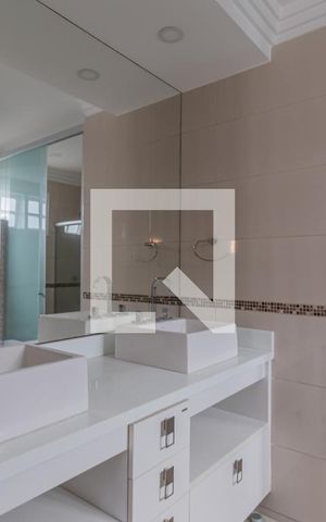Casa de condomínio à venda com 600m², 6 quartos e 2 vagasSuíte 2