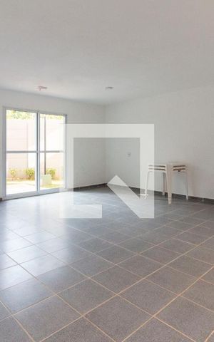 Apartamento para alugar com 41m², 2 quartos e sem vaga Apartamento para alugar com 41m², 2 quartos e sem vagaSalão de Festas