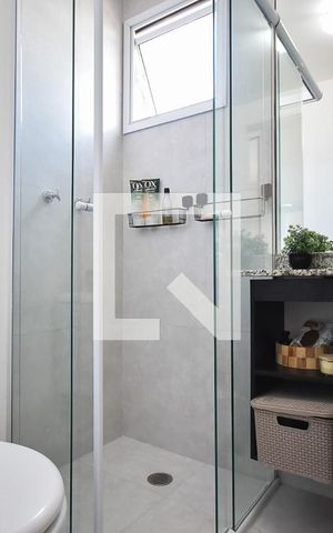 Apartamento para alugar com 70m², 2 quartos e 1 vaga Apartamento para alugar com 70m², 2 quartos e 1 vagaBanheiro suíte