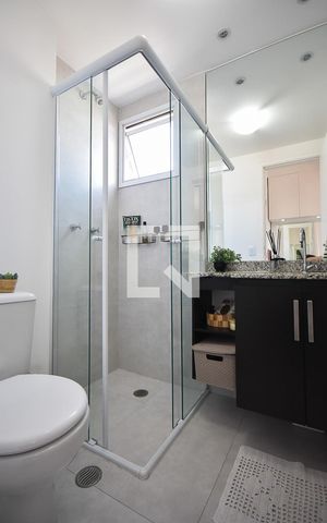Apartamento para alugar com 70m², 2 quartos e 1 vaga Apartamento para alugar com 70m², 2 quartos e 1 vagaBanheiro suíte