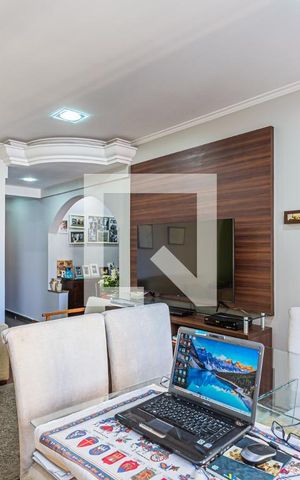 Apartamento à venda com 110m², 3 quartos e 2 vagas Apartamento à venda com 110m², 3 quartos e 2 vagasSala
