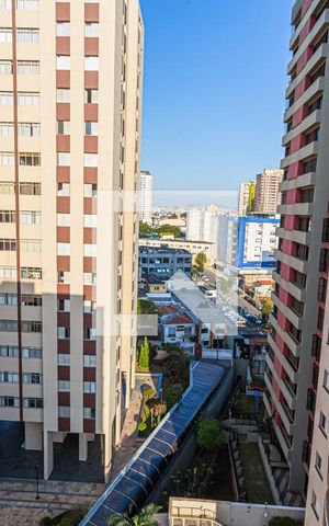 Apartamento à venda com 110m², 3 quartos e 2 vagas Apartamento à venda com 110m², 3 quartos e 2 vagasVista do Quarto de Serviço