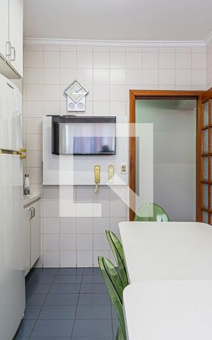 Apartamento à venda com 110m², 3 quartos e 2 vagas Apartamento à venda com 110m², 3 quartos e 2 vagasCozinha