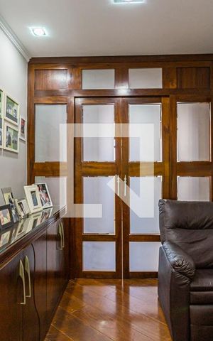 Apartamento à venda com 110m², 3 quartos e 2 vagas Apartamento à venda com 110m², 3 quartos e 2 vagasEntre Sala