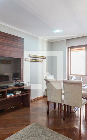 Apartamento à venda com 110m², 3 quartos e 2 vagas Apartamento à venda com 110m², 3 quartos e 2 vagasSala