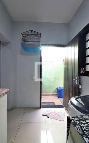 Casa à venda com 155m², 4 quartos e 2 vagasÁrea de Serviço