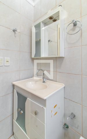 Apartamento à venda com 41m², 1 quarto e sem vaga Apartamento à venda com 41m², 1 quarto e sem vagaBanheiro