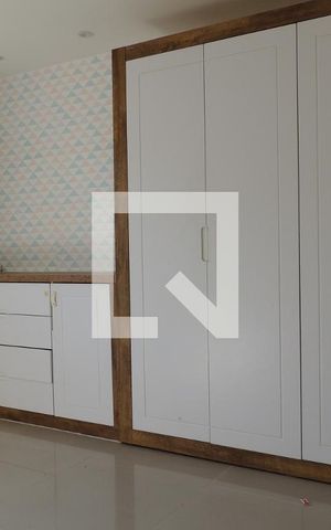 Apartamento para alugar com 65m², 2 quartos e 1 vaga Apartamento para alugar com 65m², 2 quartos e 1 vagaQuarto 2 - Armários
