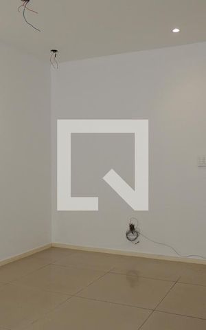 Apartamento para alugar com 65m², 2 quartos e 1 vaga Apartamento para alugar com 65m², 2 quartos e 1 vagaSala