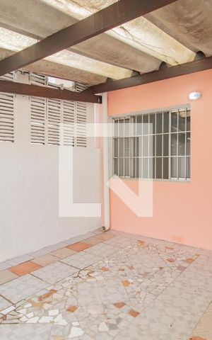 Casa à venda com 103m², 2 quartos e 1 vagaGaragem