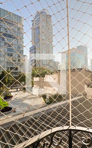 Apartamento à venda com 77m², 3 quartos e 1 vaga Apartamento à venda com 77m², 3 quartos e 1 vagaVista