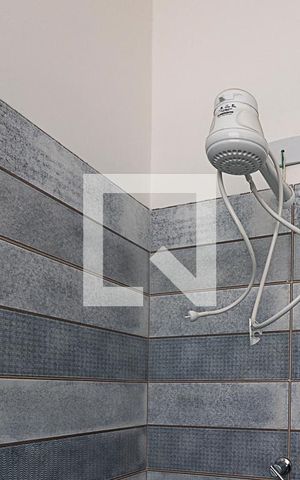 Casa à venda com 130m², 3 quartos e 1 vaga Casa à venda com 130m², 3 quartos e 1 vagaBanheiro
