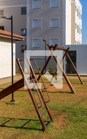 Apartamento para alugar com 44m², 2 quartos e 1 vaga Apartamento para alugar com 44m², 2 quartos e 1 vagaÁrea Comum - Playground