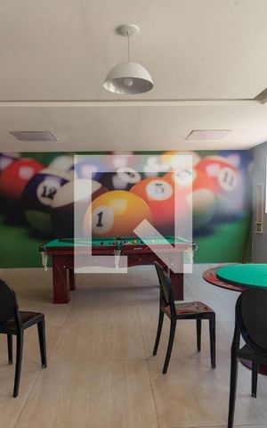 Apartamento à venda com 43m², 2 quartos e 1 vaga Apartamento à venda com 43m², 2 quartos e 1 vagaSala de Jogos