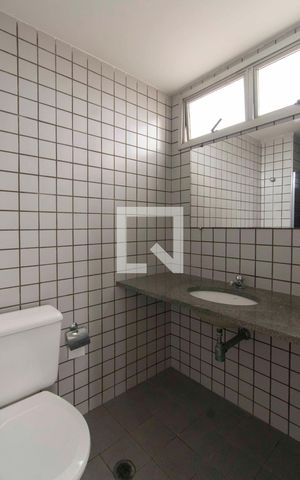 Apartamento à venda com 58m², 2 quartos e 1 vagaBanheiro