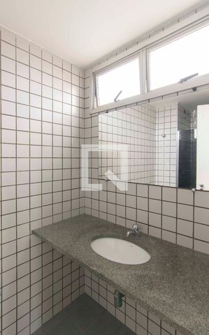 Apartamento à venda com 58m², 2 quartos e 1 vagaBanheiro