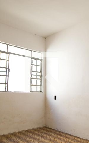 Casa à venda com 90m², 2 quartos e sem vagaSala