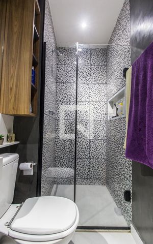 Apartamento à venda com 54m², 1 quarto e 2 vagasBanheiro