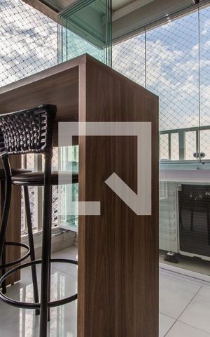 Apartamento à venda com 54m², 1 quarto e 2 vagasvaranda