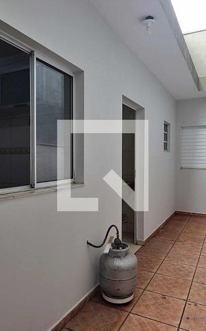 Casa para alugar com 214m², 3 quartos e 8 vagasQuintal